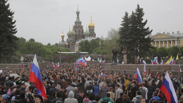 2017-06-12t121812z_1644143511_rc1f71aed210_rtrmadp_3_russia-opposition-protests