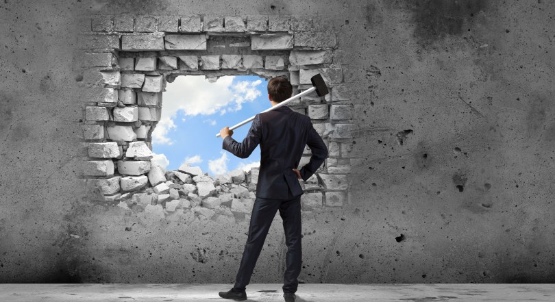 лучше нынче расплатиться с кармическими долгами